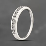 Pre-Owned 9ct White Gold Brilliant Cut Diamond Half Eternity Ring 41383601