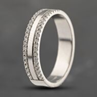 Pre-Owned 9ct White Gold Brilliant Cut Diamond 4.1mm Wedding Ring 41383620