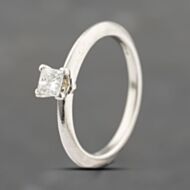 Pre-Owned Platinum 0.23ct Princess Cut Diamond Solitaire Ring 41383737