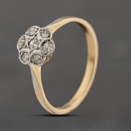Pre-Owned Yellow Gold 0.15ct Brilliant Cut Diamond Daisy Cluster Ring 41383751