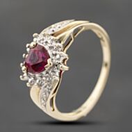 Pre-Owned 9ct Yellow Gold Synthetic Ruby & Diamond Heart Cluster Ring 41383843