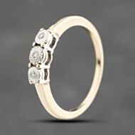 Pre-Owned 9ct Yellow Gold Brilliant Cut Diamond Three Stone Ring 41383851