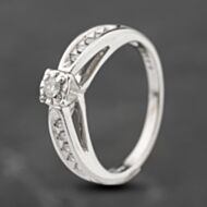 Pre-Owned 9ct White Gold 0.25ct Brilliant Cut Diamond Shoulder Set Solitaire Ring 41383889