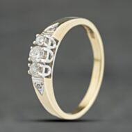 Pre-Owned 9ct Yellow Gold 0.20ct Brilliant Cut Diamond Three Stone Ring 41383942
