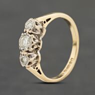 Pre-Owned 9ct Yellow Gold 0.20ct Brilliant Cut Diamond Three Stone Ring 41383997