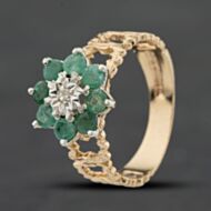 Pre-Owned Vintage 9ct Yellow Gold Emerald & 0.03ct Brilliant Cut Diamond Flower Cluster Ring 41384011