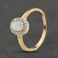 Pre-Owned 9ct Yellow Gold Opal & Diamond Oval Cluster Ring 41384048