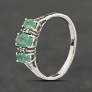 Pre-Owned 9ct White Gold Emerald & Diamond Dress Ring 41384056