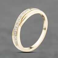 Pre-Owned 9ct Yellow Gold 0.09ct Brilliant Cut Diamond Crossover Ring 41384098