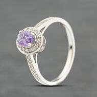Pre-Owned 9ct Yellow Gold Amethyst & 0.13ct Diamond Oval Cluster Ring 41384123