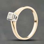 Pre-Owned 9ct Two Colour Gold 0.10ct Princess Cut Diamond Solitaire Ring 41384176