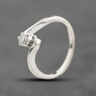 Pre-Owned 9ct White Gold Diamond Twist Ring 41384194