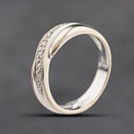 Pre-Owned 9ct White Gold Diamond Crossover Ring 41384233