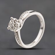 Pre-Owned 9ct White Gold Diamond Twist Diamond Set Shoulders Cluster Ring 41384250