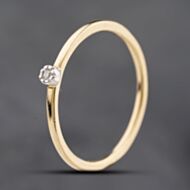 Pre-Owned Yellow Gold Diamond Solitaire Ring 41384258