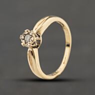 Pre-Owned 9ct Yellow Gold 0.05ct Brilliant Cut Diamond Solitaire Ring 41384425