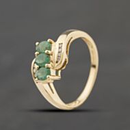 Pre-Owned 9ct Yellow Gold Emerald & Diamond Channel Set Shoulders Dress Ring 41384439
