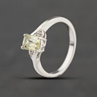 Pre-Owned 9ct White Gold Pale Green Tourmaline & Diamond Oval Dress Ring 41384442