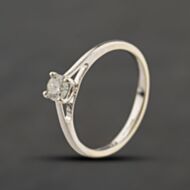Pre-Owned 9ct White Gold 0.25ct Brilliant Cut Diamond Solitaire Ring 41384464