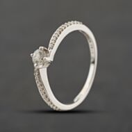 Pre-Owned 9ct White Gold 0.43ct Brilliant Cut Diamond Twist Shoulder Set Solitaire Ring 41384469
