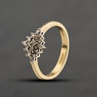 Pre-Owned 9ct Yellow Gold 0.15ct Diamond Boat Shaped Cluster Ring 41384474
