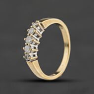 Pre-Owned Vintage Yellow Gold 0.25ct Diamond Graduated Five Stone Ring 41384715