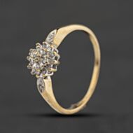 Pre-Owned 9ct White Gold 0.12ct Diamond Cluster Ring 41384722