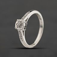 Pre-Owned 9ct White Gold Diamond Cluster Ring 41384733