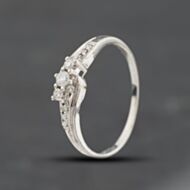 Pre-Owned 9ct White Gold Diamond Twist Dress Ring 41384790
