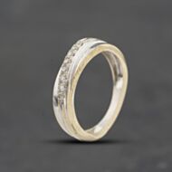 Pre-Owned 9ct White Gold Diamond Crossover Twist Ring 41384918