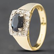 Pre-Owned Vintage 18ct Yellow Gold Sapphire & Brilliant Cut Diamond Oval Cluster Ring 41481105