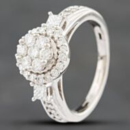 Pre-Owned 9ct White Gold Diamond Cluster Ring 41481173
