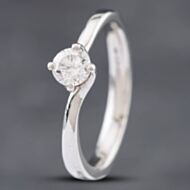 Pre-Owned Platinum 0.30ct Brilliant Cut Diamond Twist Solitaire Ring 41481498