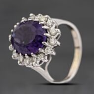 Pre-Owned 9ct White Gold 4.69ct Amethyst & 0.48ct Brilliant Cut Diamond Oval Cluster Ring 41481506
