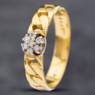 Pre-Owned 18ct Yellow Gold Diamond Curb Style Shoulders Cluster Ring 41481552