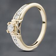 Pre-Owned 9ct Yellow Gold 0.25ct Brilliant Cut Diamond Shoulder Set Solitaire Ring 41481717