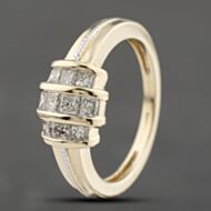 Pre-Owned 9ct Two Colour Gold 0.66ct Princess Cut Diamond 3 Row Cluster Ring 41482091