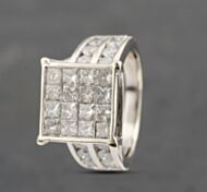 Pre-Owned 9ct White Gold 3.75ct Diamond Square Cluster Ring 41482237