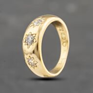 Pre-Owned Vintage 18ct Yellow Gold 0.25ct Diamond Three Stone Ring 41482283