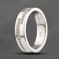 Pre-Owned 9ct White Gold 0.22ct Brilliant Cut Diamond 5mm Wedding Ring 41482292