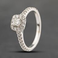 Pre-Owned 14ct White Gold 0.81ct Diamond Princess Cut & Brilliant Cut Diamond Shoulders Cluster Ring 41482307