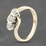 Pre-Owned 9ct Yellow Gold 0.25ct Brilliant Cut Diamond Three Stone Ring 41482322