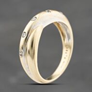 Pre-Owned 9ct Yellow Gold 0.12ct Brilliant Cut Diamond Crossover Ring 41482323