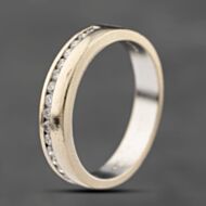 Pre-Owned 18ct White Gold 0.30ct Brilliant Cut Diamond Channel Set Band Ring 41482402