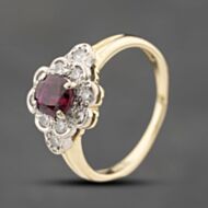 Pre-Owned 18ct Yellow Gold Ruby & Diamond Cluster Ring 41482414