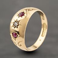 Pre-Owned 18ct Yellow Gold Ruby & Diamond Three Stone Ring 41482454