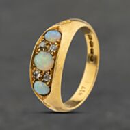 Pre-Owned Antique 18ct Yellow Gold Opal & 0.10ct Diamond Seven Stone Ring 41482542