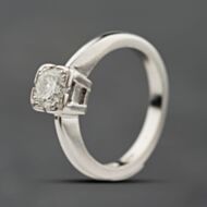 Pre-Owned 18ct White Gold 0.40ct Brilliant Cut Diamond Solitaire Ring 41482640