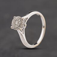 Pre-Owned 18ct White Gold 0.25ct Brilliant Cut Diamond Cluster Ring 41482723