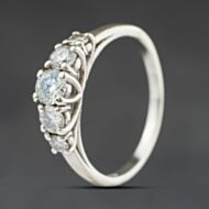 Pre-Owned 9ct White Gold Diamond Graduating Five Stone Ring 41482783